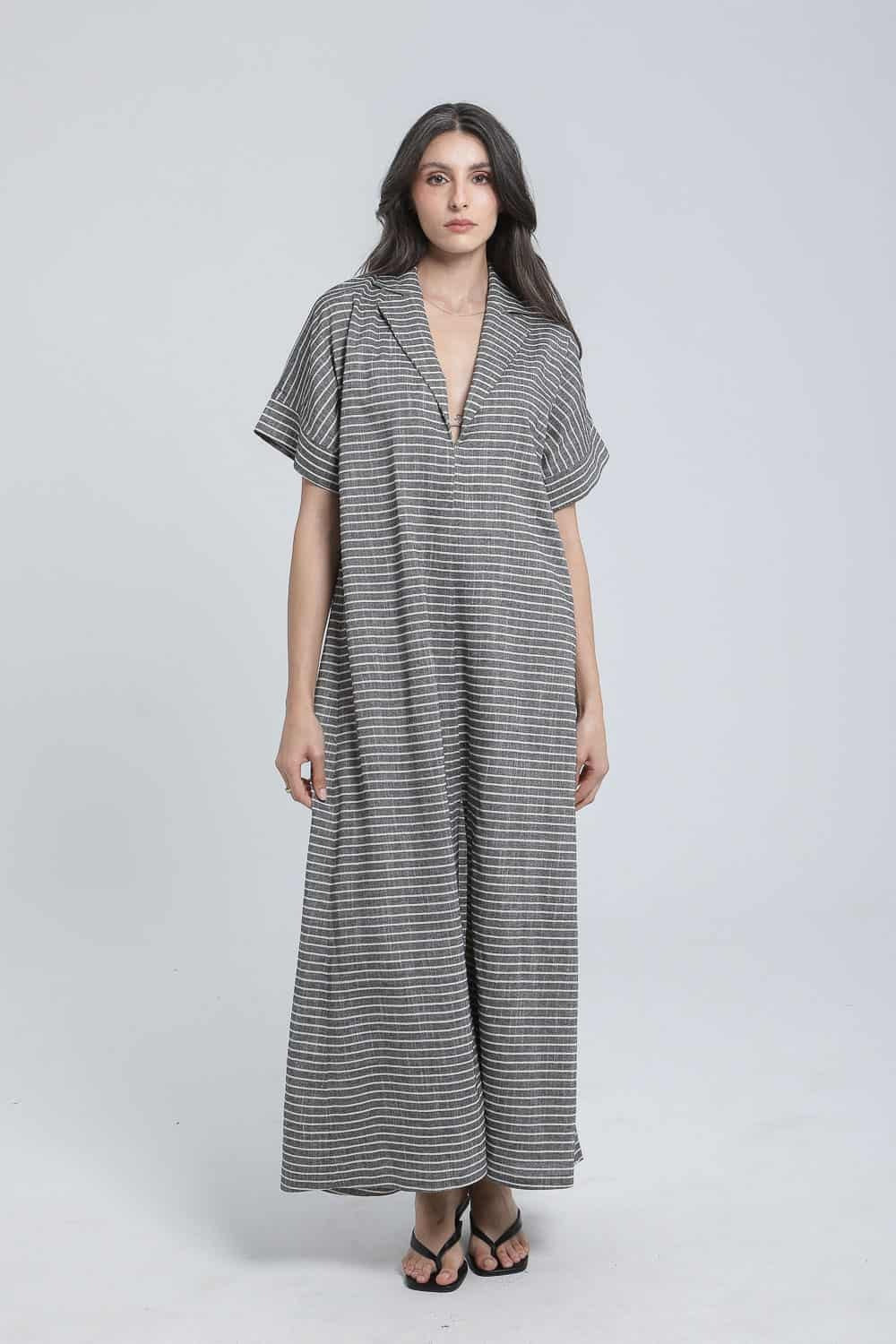 Robe longue à rayures fines en lin